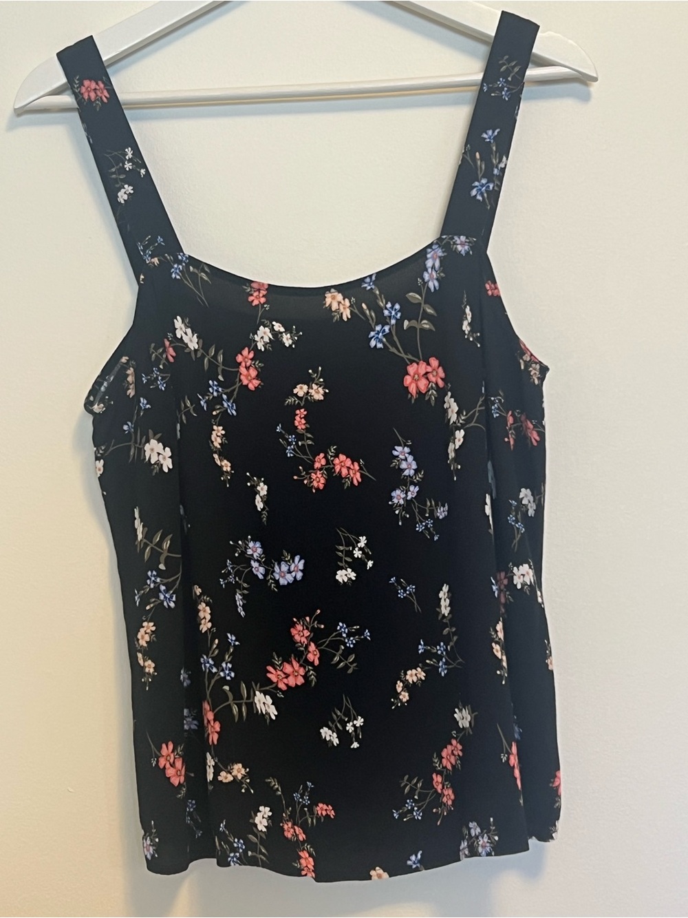 Black Floral‎ Tank Top Women's Lightweight Summer Camisole